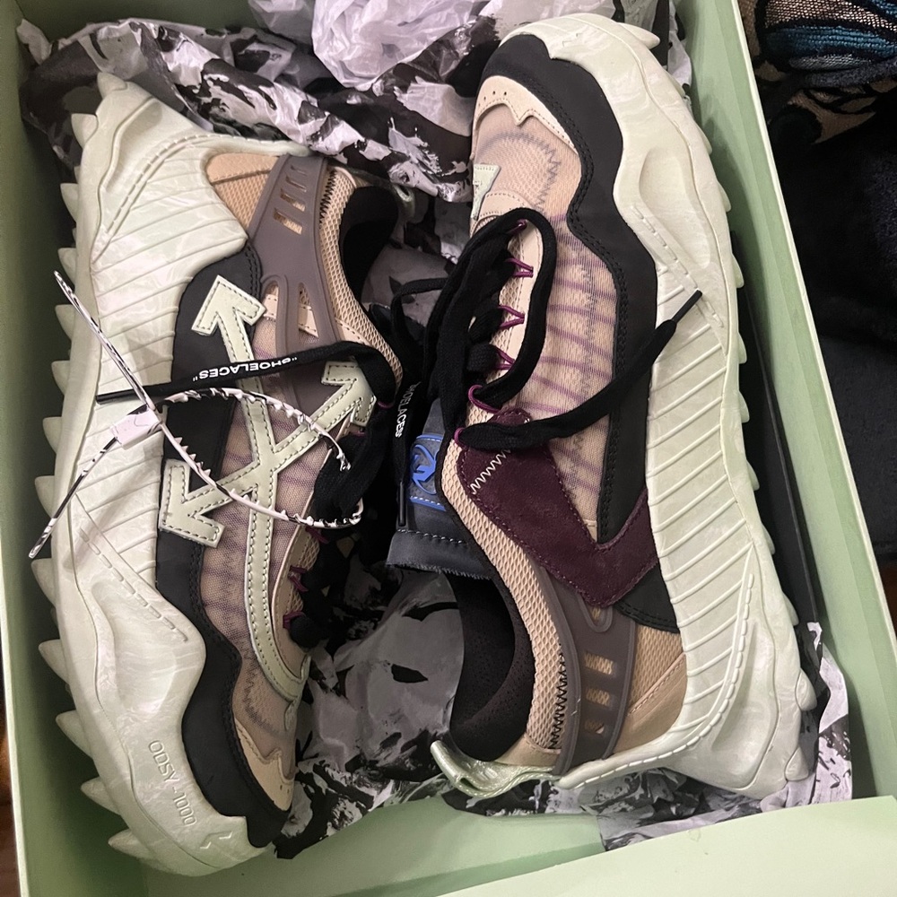 Off-White ODSY-1000 'Black Mint' size 43 10